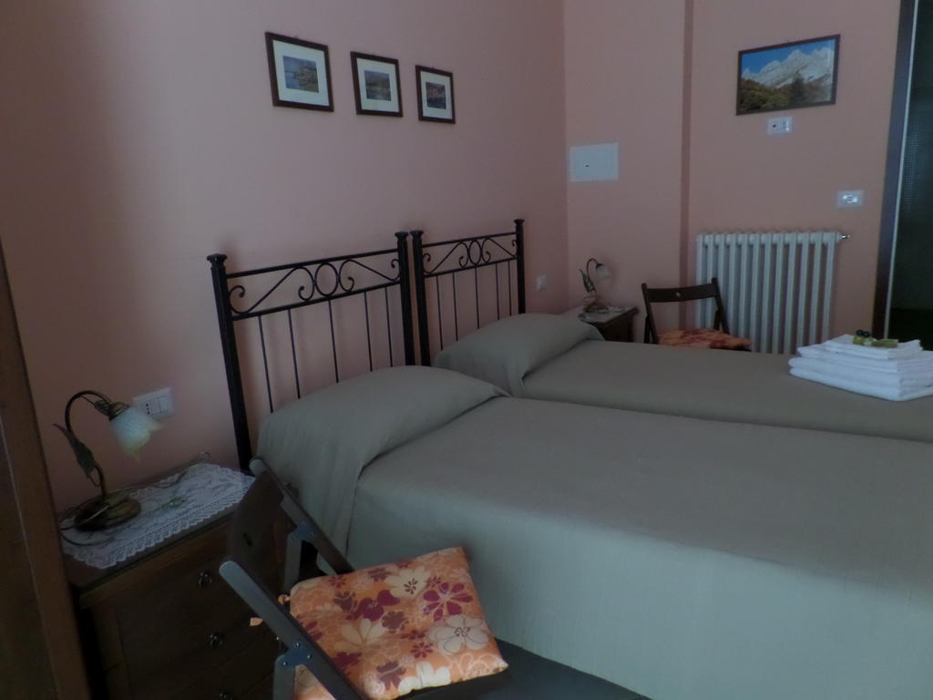 B&B Partenza Funivia Lecco Cameră foto